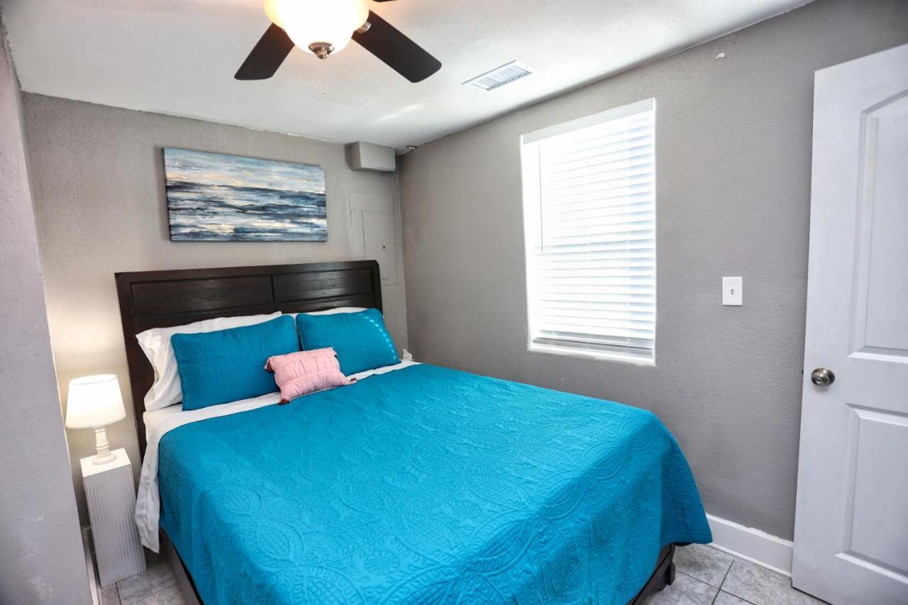 Galveston Getaway - Close To Everything Exterior foto